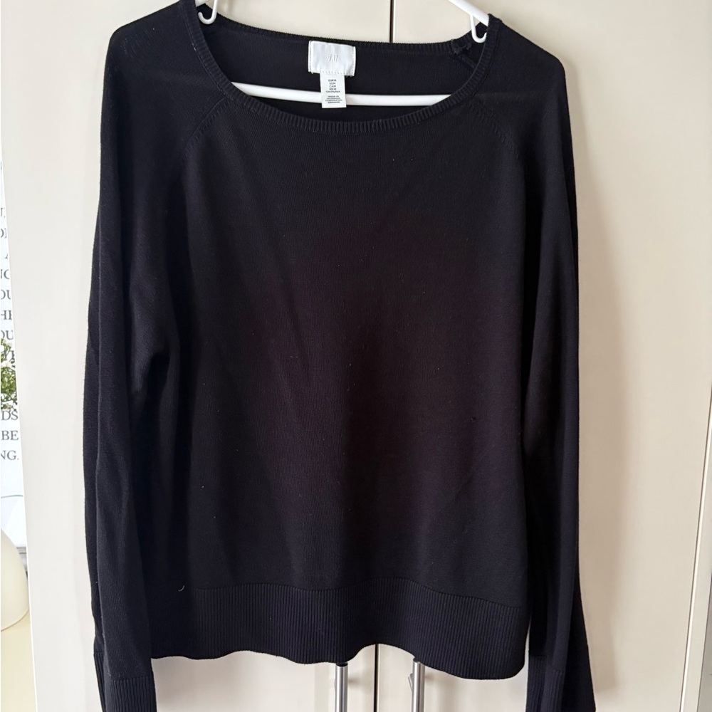 H&M Black Long Sleeve Knit Sweater